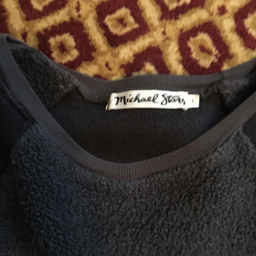 Fuzzy Raglan sweatshirt - Picture 3 of 5